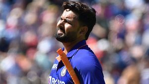 'Get rid of your PR team': Rishabh Pant gets advice from Shreevats Goswami after 'confusing' Neeraj Chopra tweet