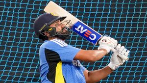 Rohit Sharma deletes social media picture after failed attempt to hide belly