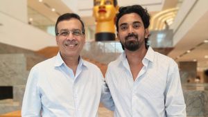 ‘Making the right calls in those crunch moments is key’: Sanjiv Goenka aims dig at LSG captain KL Rahul after appointing Zaheer Khan as mentor