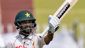PAK vs BAN: Saud Shakeel equals 65-year-old Pakistan record, also comes close to Yashasvi Jaiswal's elusive feat
