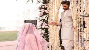 Shaheen Afridi and wife Ansha Afridi welcome Son; Pakistan star announces newborn's name