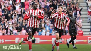 Sunderland Secures Decisive 4-0 Victory Against Sheffield Wednesday In Championship