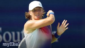 Swiatek To Face Sabalenka In Anticipated Cincinnati Open Semi-Final