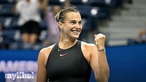 US Open: Sabalenka Triumphs Over Alexandrova After Midnight Drama