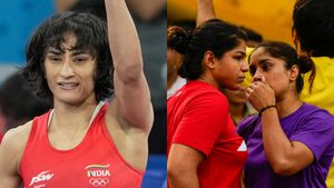 Vinesh Phogat Fulfilled 'My dream', Says Sakshi Malik After Wrestler Reaches Paris Olympics Gold Medal Match