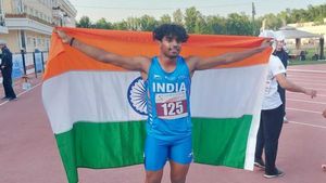 Paralympian Simran Sharma’s Guide Abhay Singh: Record-Breaking Sprint Sensation