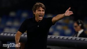 Conte Voices Concerns Over Transfer Market Timing After Napoli Secures Win Against Parma
