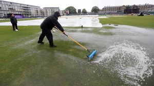 England vs Australia 5th ODI Weather Forecast: Will Rain Play Spoilsport in Series Decider at Bristol?