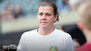 Christine Sinclair, All-Time International Goalscorer, Announces Retirement After NWSL Season