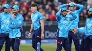 ENG vs AUS 5th ODI: Australia clinch series win over England after rain stops play