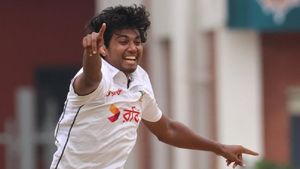IND vs BAN: Hasan Mahmud, Young Bangladesh Pace Sensation Rattles India Top Order in Chennai Test – Twitter Erupts in Reaction