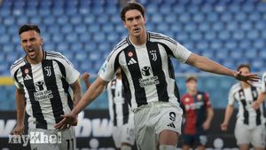 Juventus Secures 3-0 Victory Against Genoa As Vlahovic Scores Twice