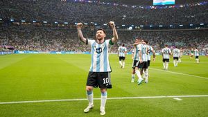 Lionel Messi gave his shirt to referee after Red Card escape in 2007 Copa America - Chilean official makes shocking Revelation