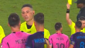 Lionel Messi abuses and berates Referee after Inter Miami match, gets away with only Yellow Card