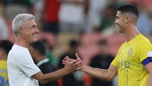 Cristiano Ronaldo's Al Nassr dismiss head coach Castro