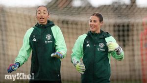 Tullis-Joyce Steps Up As Man Utd's New Number One After Earps' Departure