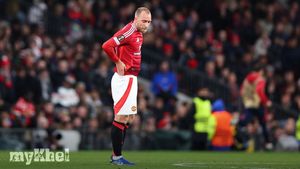 Manchester United Draws 1-1 With FC Twente In Europa League Opener At Old Trafford