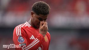 Alan Shearer Advises Rashford To Consider Leaving Man Utd For Career Boost
