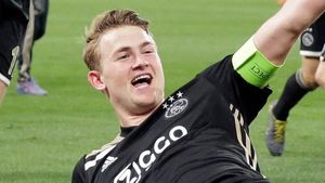 Bayern Munich director reveals why Matthijs de Ligt was sold and it could concern Manchester United
