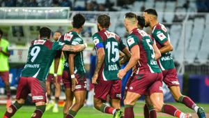 ISL 2024-25: Mohun Bagan End Winless Run With Thrilling Victory Over NorthEast United; Jason Cummings, Sahal Abdul Samad Shine from Bench