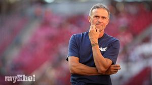 PSG Ready For Champions League's New Format, Luis Enrique Confirms