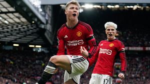 Big Injury Update on Manchester United Stars Rasmus Hojlund & Luke Shaw - When Will The Pair Return to Action?