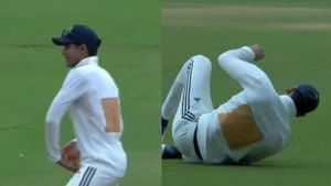 Duleep Trophy 2024: Why Shubman Gill is Sporting a Taped-Up Jersey?