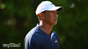 Tiger Woods Undergoes Surgery To Address Back Issues After Difficult Season