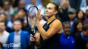 Sabalenka Overpowers Zheng To Secure Spot In US Open Semifinals