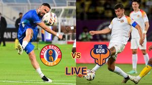 East Bengal vs FC Goa Highlights, ISL 2024-25: EBFC 2-3 FCG, 10-men Goa Get Away With First Win Against Torch Bearers