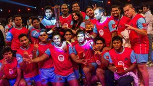 Pro Kabaddi League: Top 5 actors who've been associated with the PKL