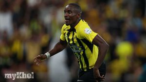 Al-Ittihad Triumphs 3-1 Over Al-Qadsiah With Goals From Benzema And Diaby