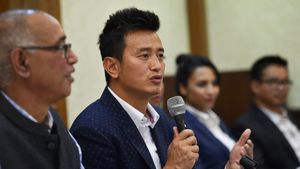 Bhaichung Bhutia Slams AIFF President Kalyan Chaubey, Calls for Resignation