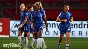 Bompastor's Perfect Start At Chelsea Continues With 3-1 Victory Over Twente