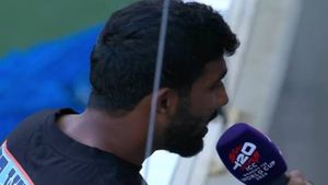 IND vs PAK: Surprise Cameo! Jasprit Bumrah spotted During India vs Pakistan Women's T20 World Cup Clash