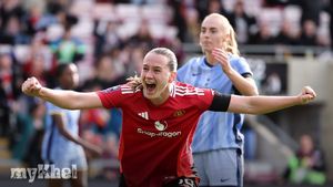 Marc Skinner Draws Parallels Between Elisabeth Terland And Erling Haaland After Impressive Performance