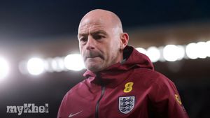 Lee Carsley Stresses Importance Of World-Class Coach For England Football Team