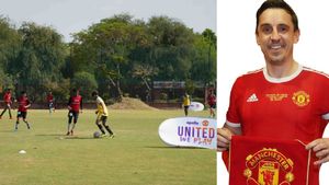 Manchester United legend Gary Neville to visit India to support Grassroot Level Programme - Date and Venue Revealed