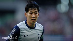Heung-min Son Confirmed To Miss Tottenham's Europa League Match Against AZ