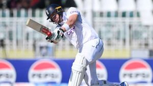 Smith: It's nice for England to 'revert pressure' onto Pakistan in final Test
