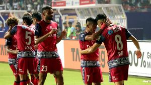 ISL 2024-25: Jamshedpur FC continue winning streak with 2-1 victory over Hyderabad