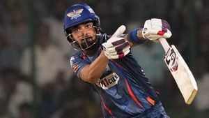 IPL Retention: Report reveals how Zaheer Khan and Justin Langer decided to not retain LSG captain KL Rahul