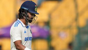 Will KL Rahul play in 2nd Test vs New Zealand in Pune? How can India adjust him with Sarfaraz Khan in playing 11?