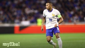 Didier Deschamps Affirms Kylian Mbappe's Freedom Following Nightclub Controversy