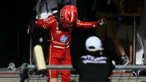 United States Grand Prix: Charles Leclerc claims dominant win in Austin as Lando Norris title hopes dented