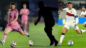 Not Lionel Messi, Not Cristiano Ronaldo, But This footballer is World's Richest Footballer