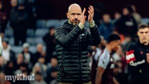 Ten Hag Affirms Manchester United's Unity Amid Growing Future Speculation