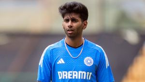 Mayank Yadav Injury Update: Team India Pace Sensation Set For Longer Spell on Sidelines - Report