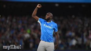 Napoli Secures 3-1 Victory Over Como With Lukaku's Stellar Performance