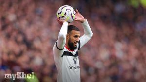 Noussair Mazraoui Of Manchester United Sidelined Following Heart Surgery Procedure